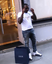 Load image into Gallery viewer, Basic Valeur T-Shirt
