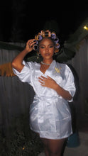 Load image into Gallery viewer, Luxury Valeur Robe
